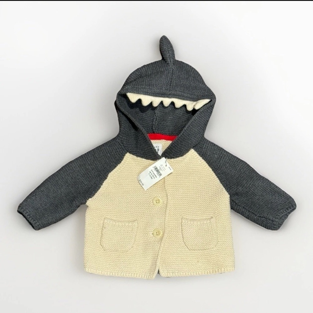 Baby Gap Shark Sweater 0–3 Months | Blue & White Knit | NWT